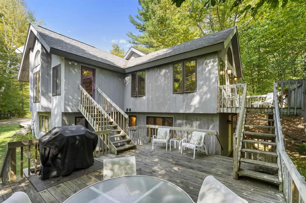 544 Dalewood Road Jamaica VT 05343