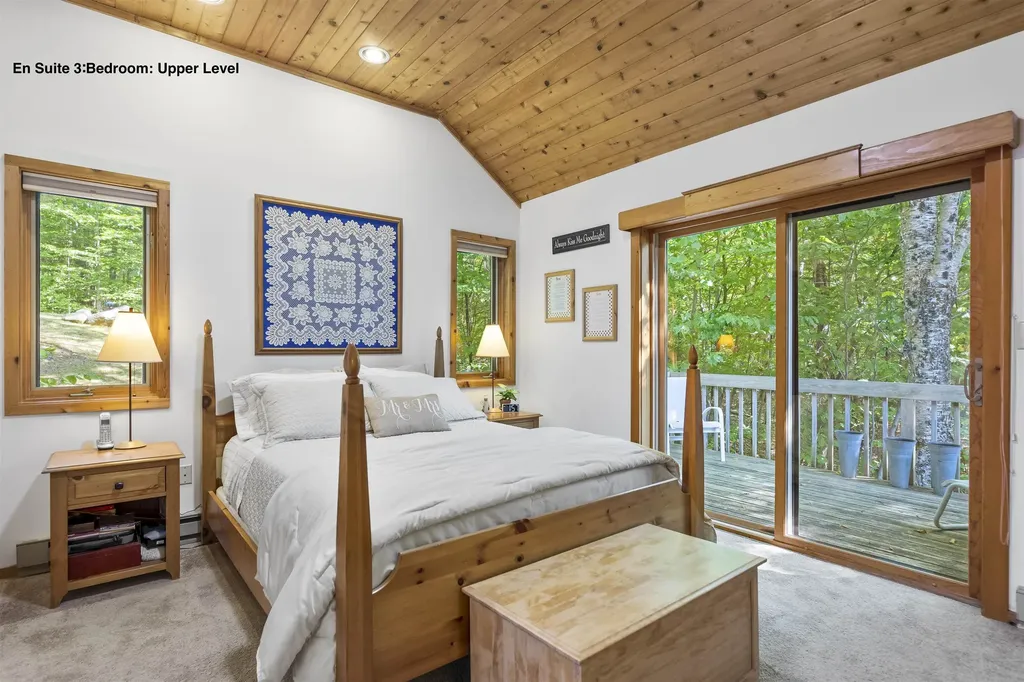 544 Dalewood Road Jamaica VT 05343