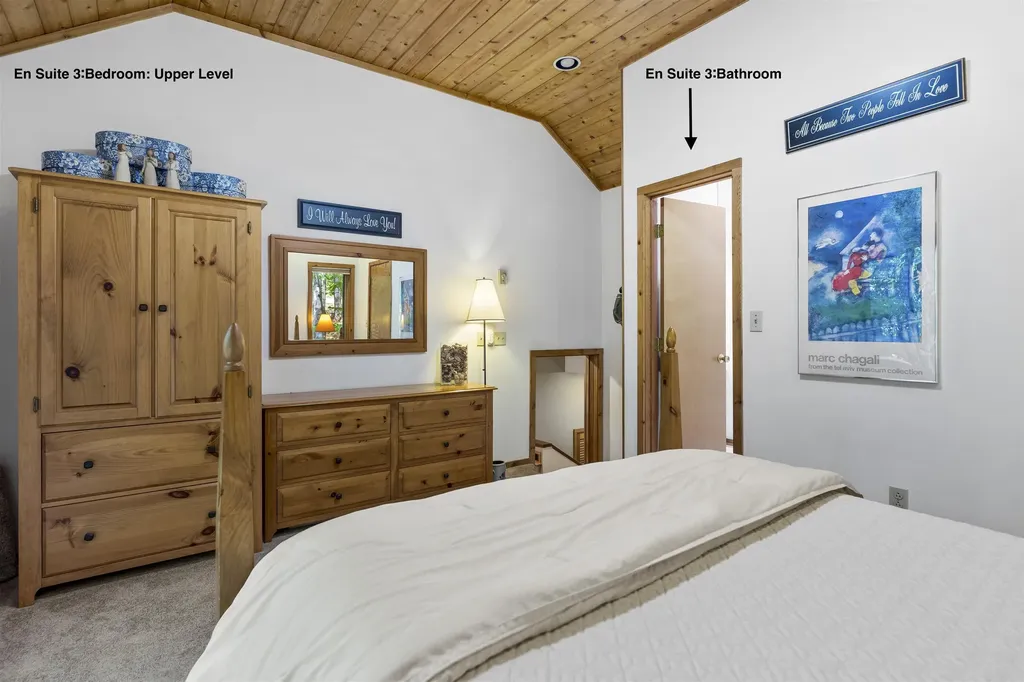 544 Dalewood Road Jamaica VT 05343