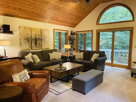 544 Dalewood Road Jamaica VT 05343