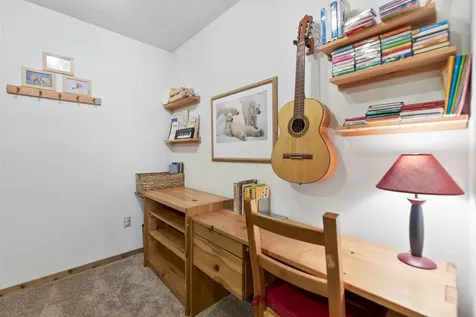 544 Dalewood Road Jamaica VT 05343