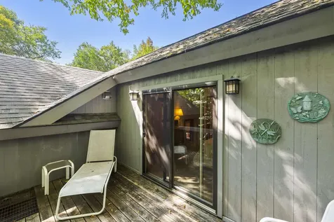 544 Dalewood Road Jamaica VT 05343