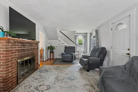 193 Main Street Alton NH 03809