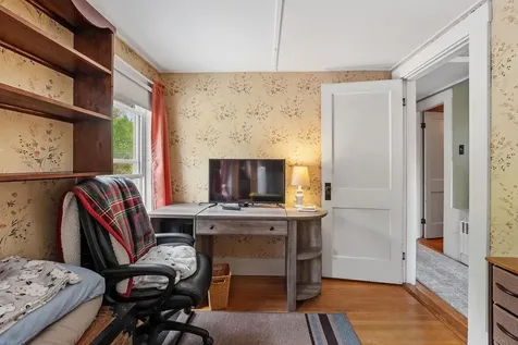 193 Main Street Alton NH 03809