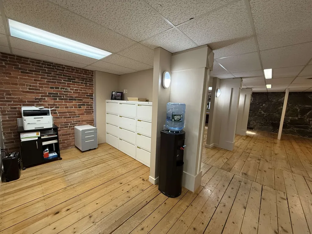 137 Water Street Exeter NH 03833