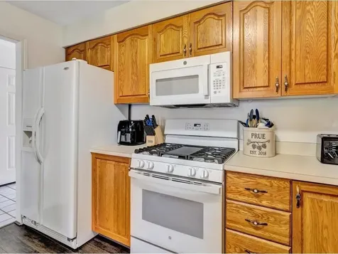 11 Craftsbury Court Essex VT 05452