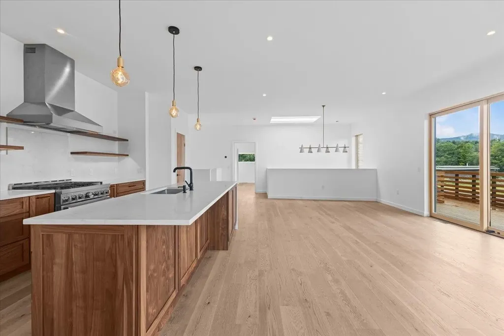 0 Salvas Lane Stowe VT 05672