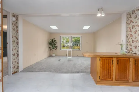 53 Eagles Way Alton NH 03809