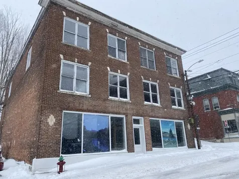 32 River Street Richford VT 05476-1162