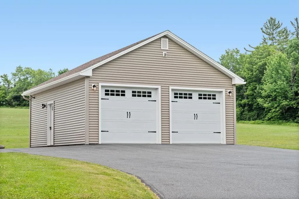 101 Waterman Street Barre Town VT 05649