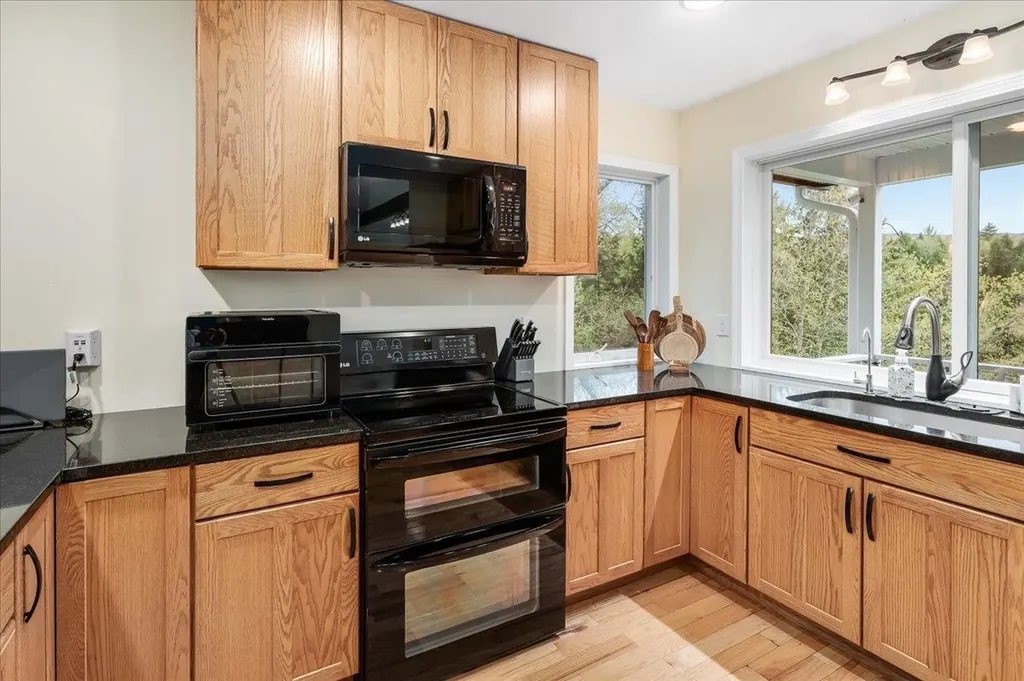 90 Pemigewasset Shore Bristol NH 03222