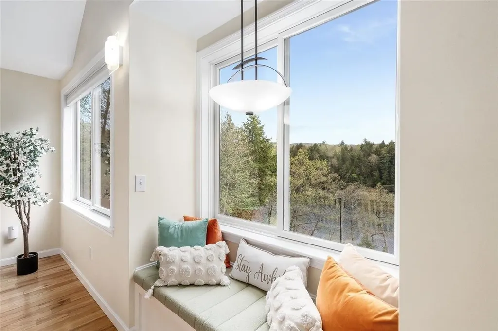 90 Pemigewasset Shore Bristol NH 03222