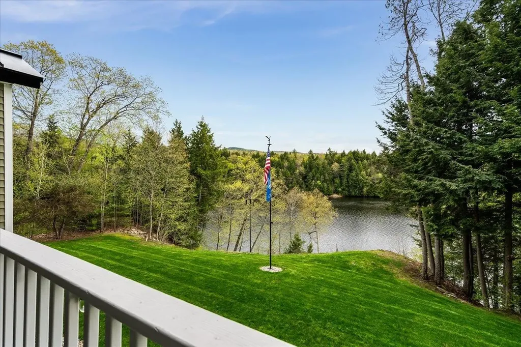 90 Pemigewasset Shore Bristol NH 03222