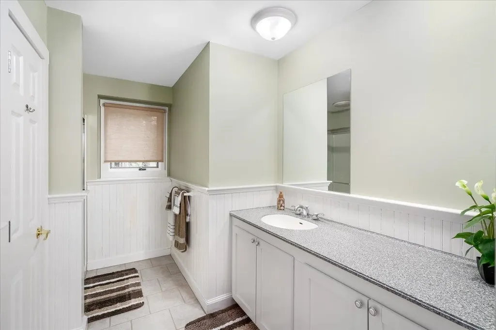 90 Pemigewasset Shore Bristol NH 03222