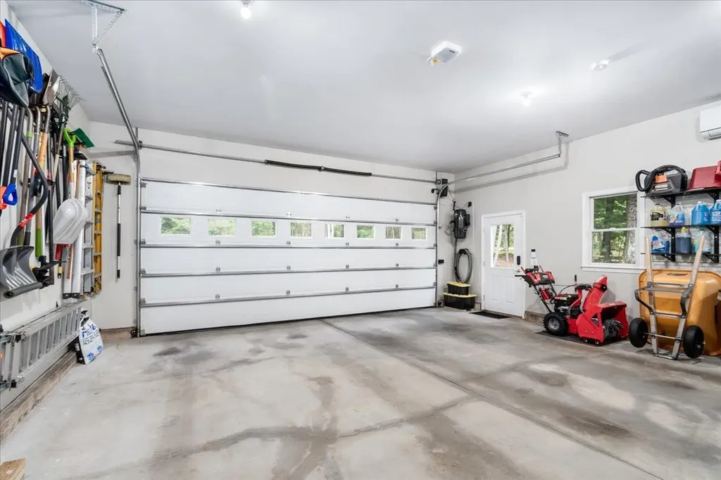 90 Pemigewasset Shore Bristol NH 03222