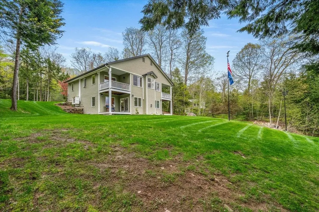 90 Pemigewasset Shore Bristol NH 03222