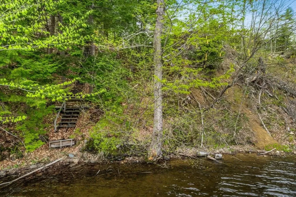 90 Pemigewasset Shore Bristol NH 03222