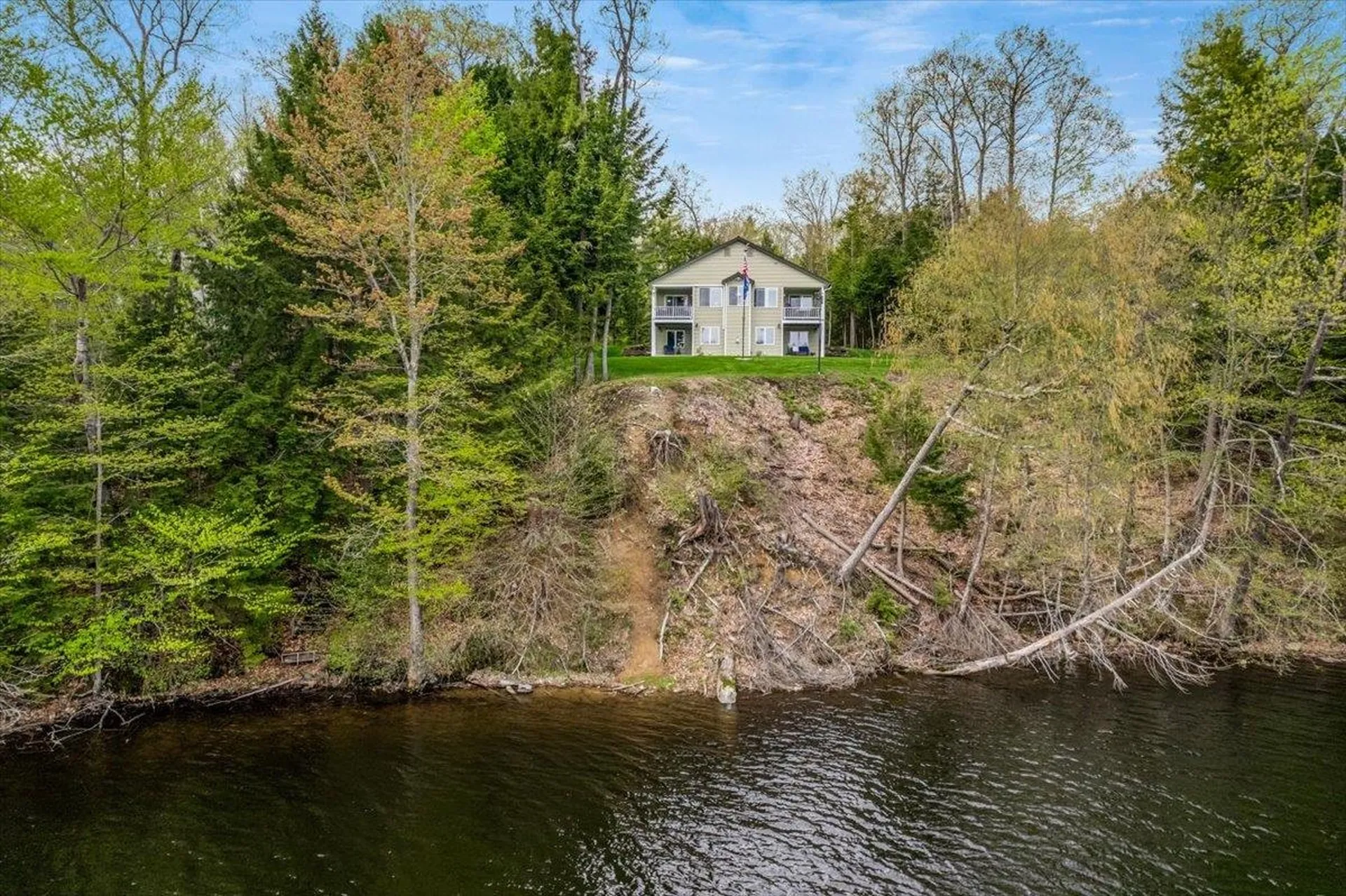 90 Pemigewasset Shore Bristol NH 03222