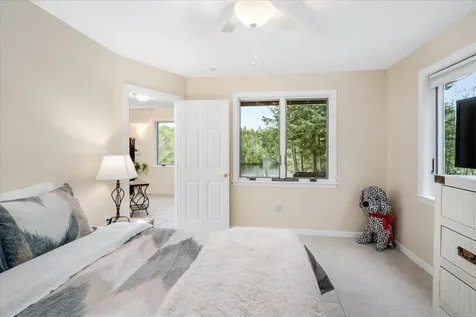 90 Pemigewasset Shore Bristol NH 03222