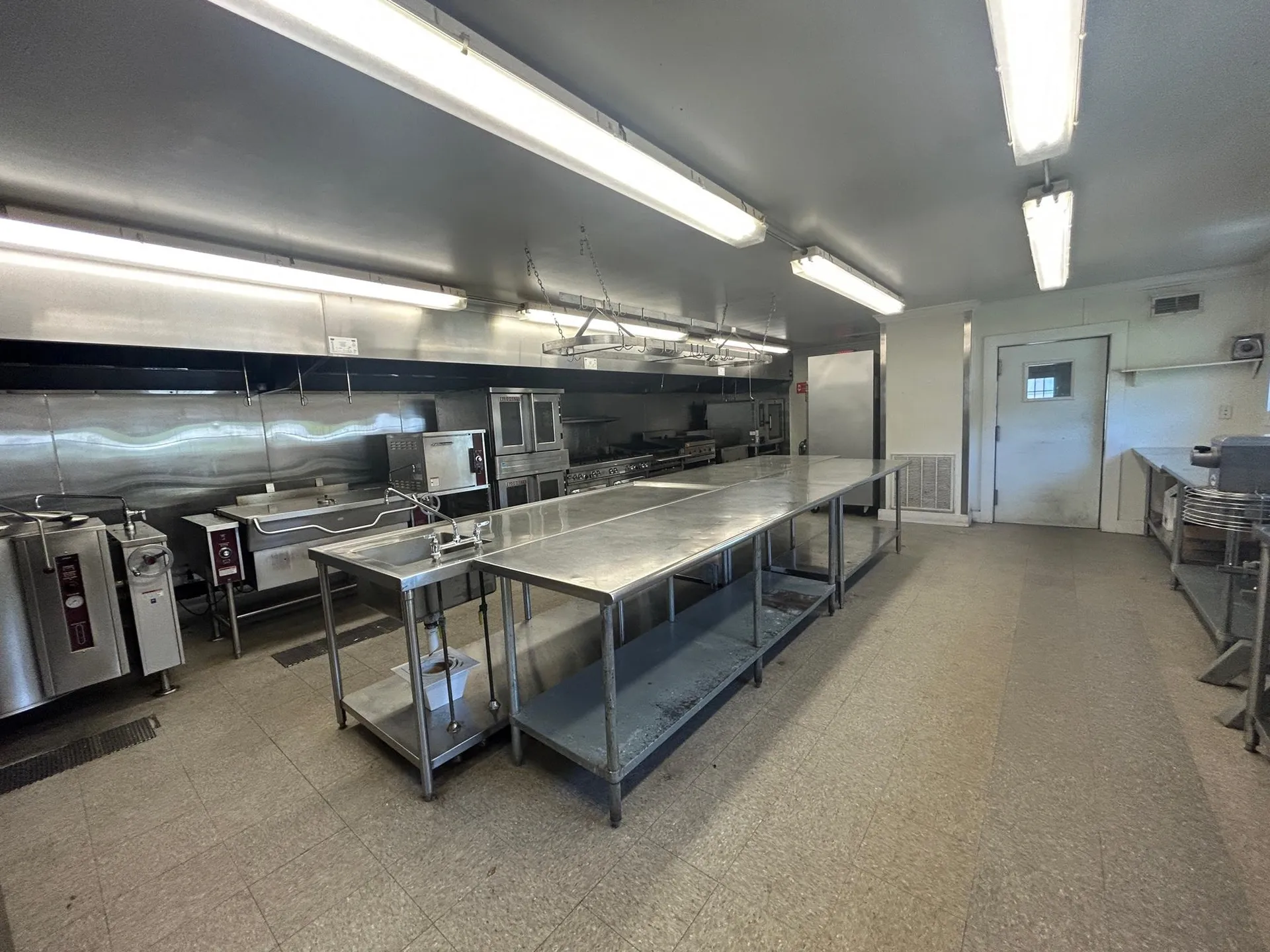 244 Amesbury Road Kensington NH 03833