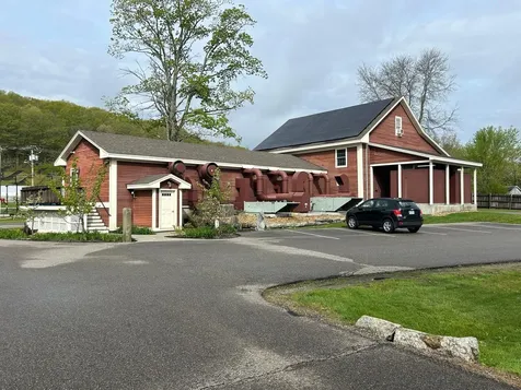 244 Amesbury Road Kensington NH 03833