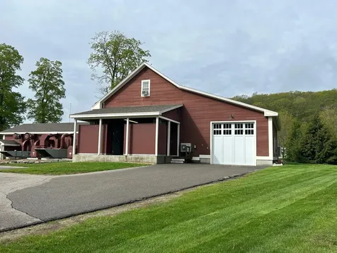 244 Amesbury Road Kensington NH 03833