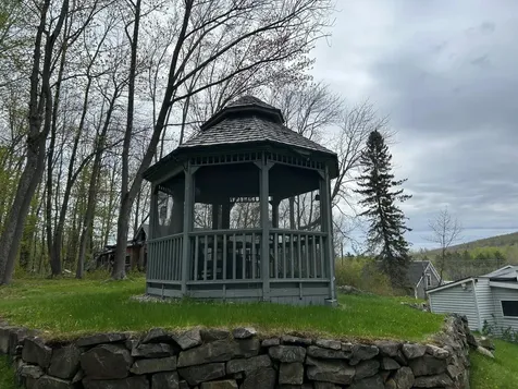 226 Glen Avenue Berlin NH 03570