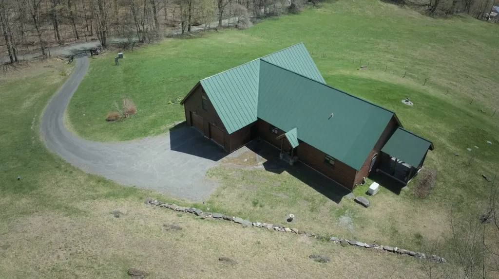 149 Arnold Road Bethel VT 05032