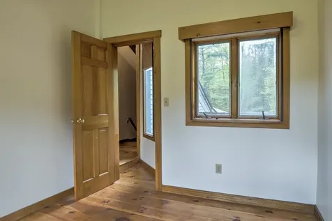 164 Poocham Road Westmoreland NH 03467