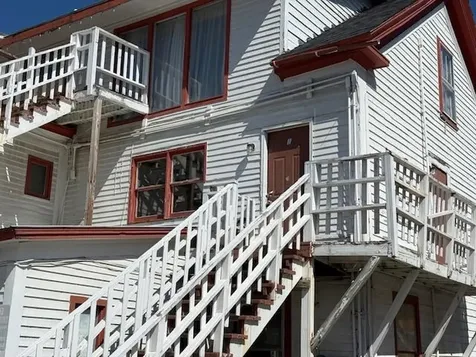 136 Main Street Ludlow VT 05149