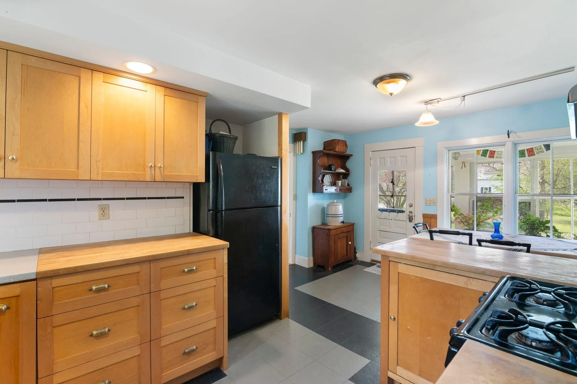 64 Meadowbrook Road Brattleboro VT 05301