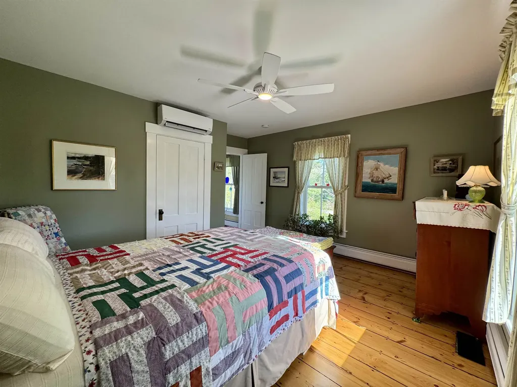 41 Schaeffer Hill Road Wells River VT 05081