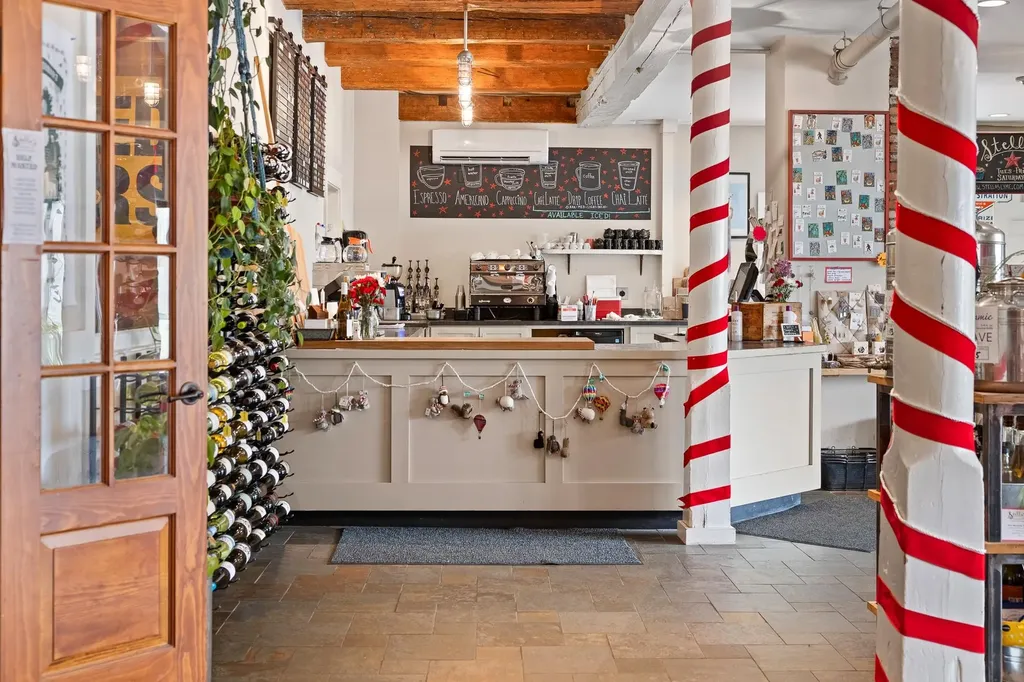 5 Main Street Lyme NH 03768