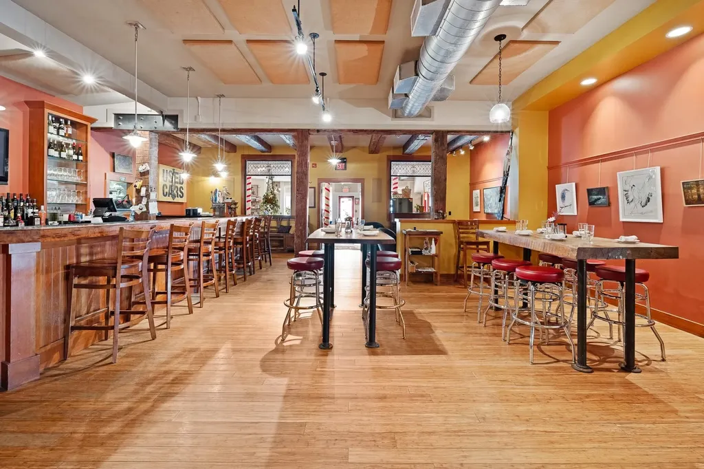 5 Main Street Lyme NH 03768