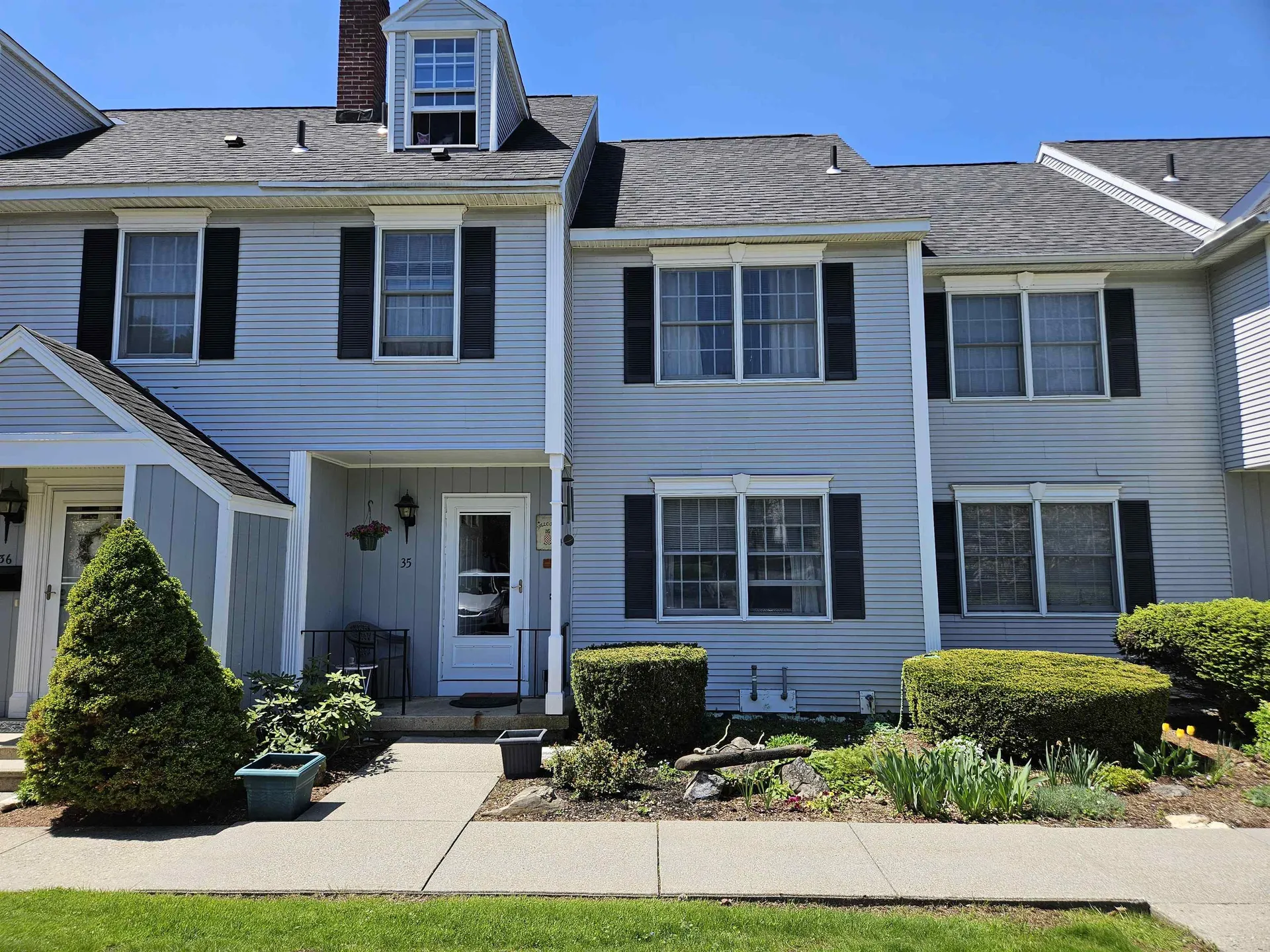 35 Twin Circles Middlebury VT 05753