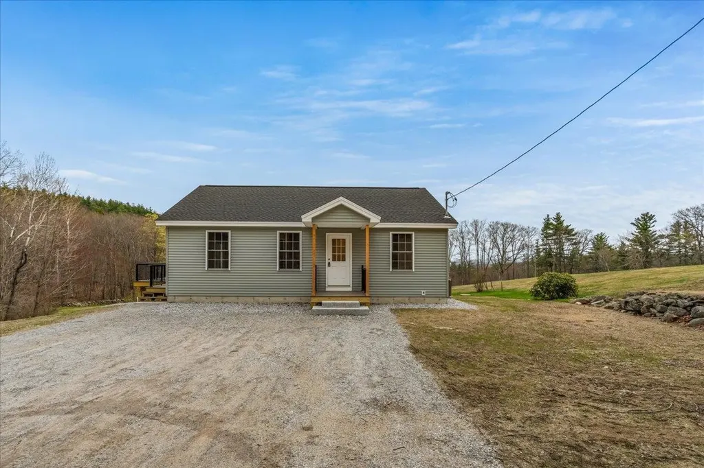 237 Maplewold Road Weare NH 03281
