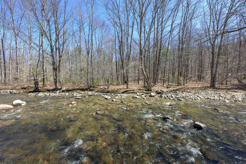 490 River Road Dorchester NH 03266