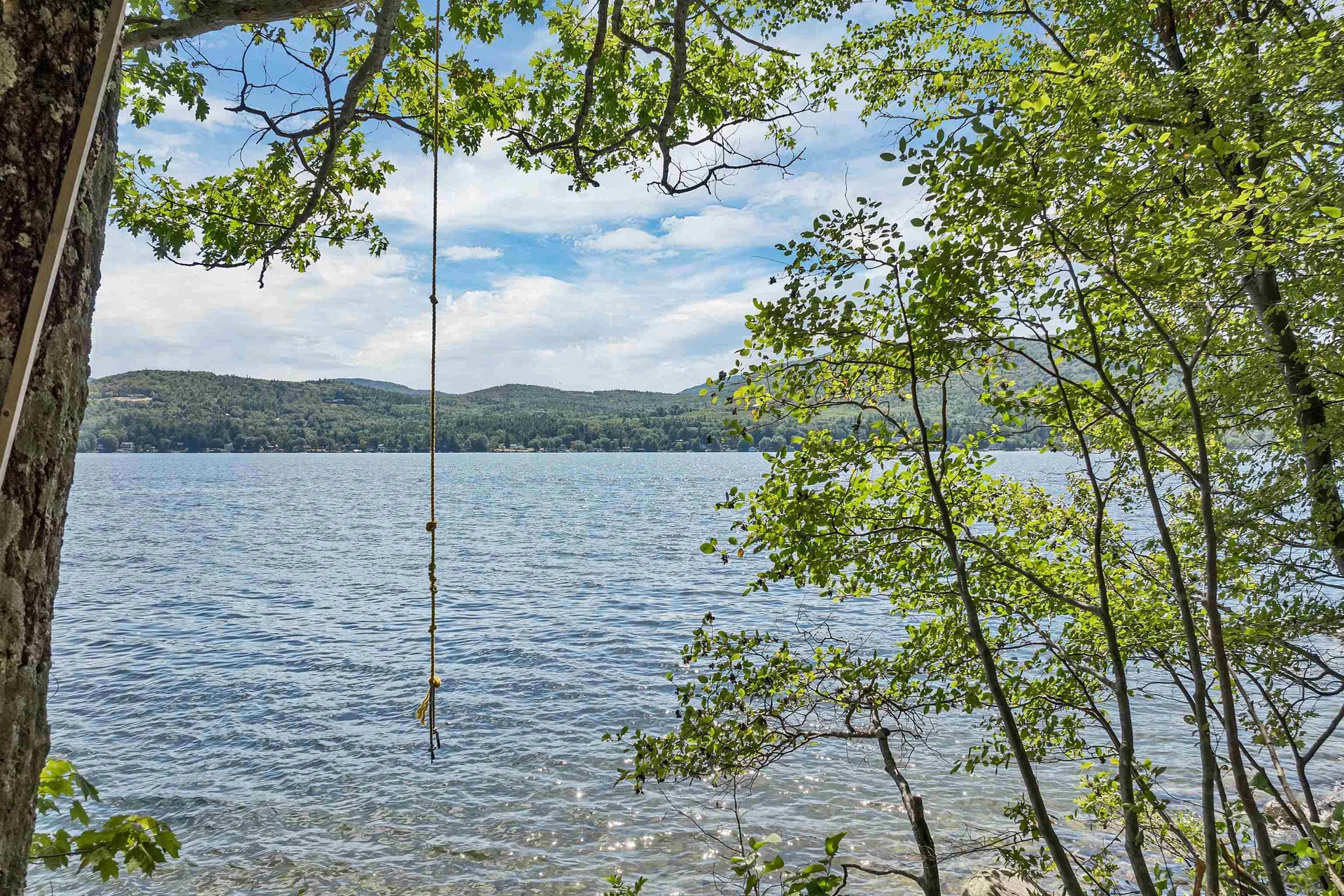 18 Diamond Island Gilford NH 03249