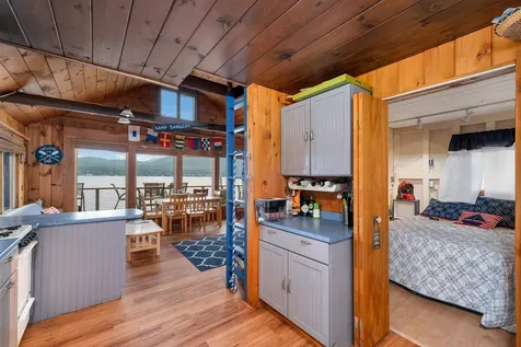 18 Diamond Island Gilford NH 03249