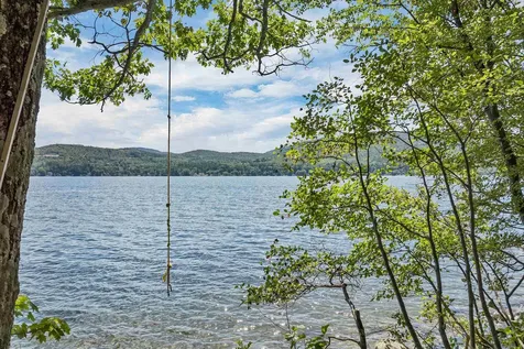 18 Diamond Island Gilford NH 03249
