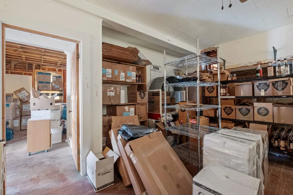 15 Cleveland Hill Road Tamworth NH 03886