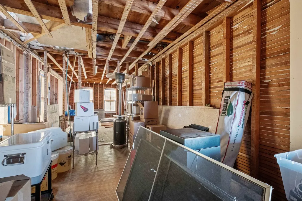 15 Cleveland Hill Road Tamworth NH 03886