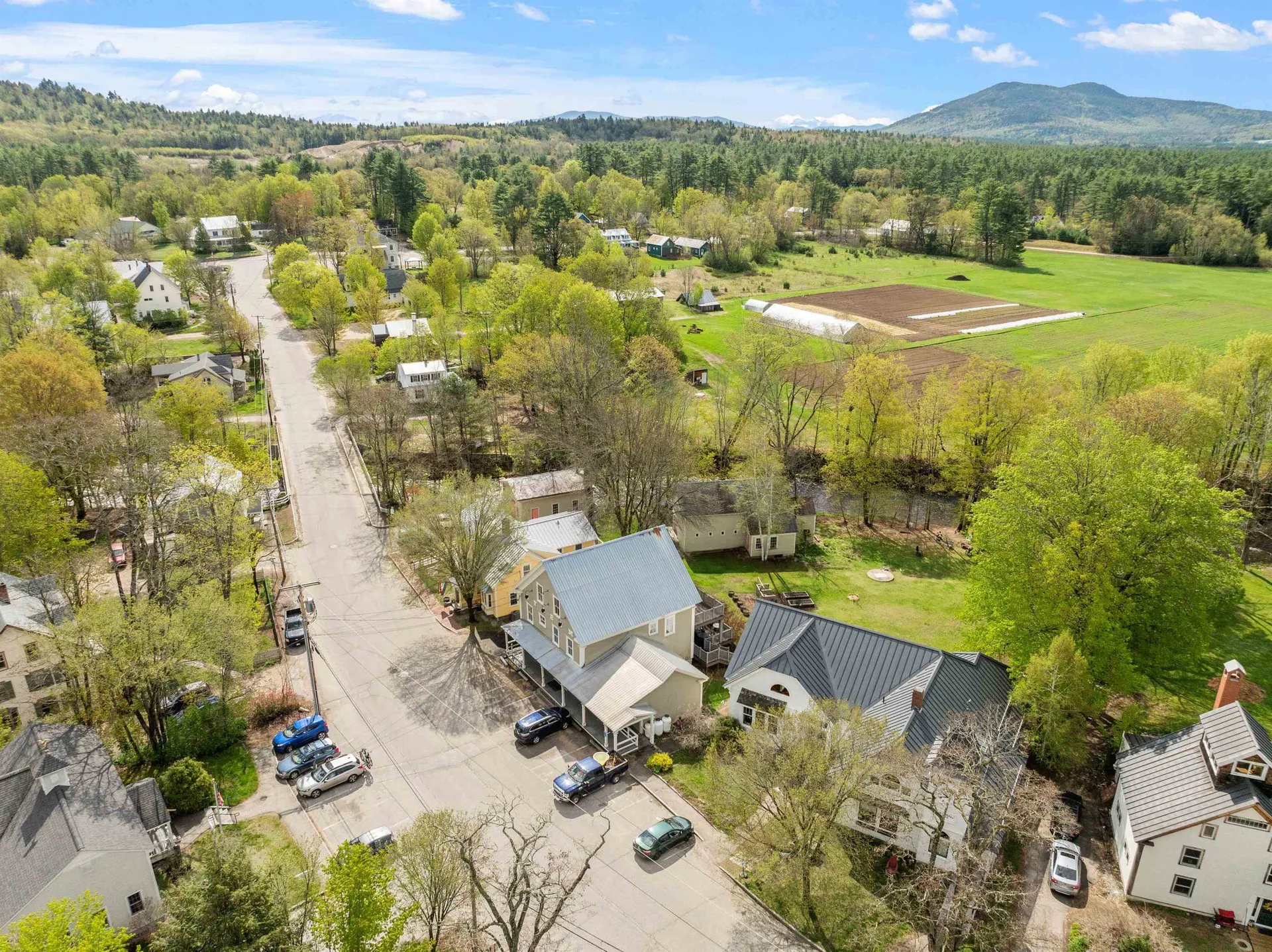 15 Cleveland Hill Road Tamworth NH 03886