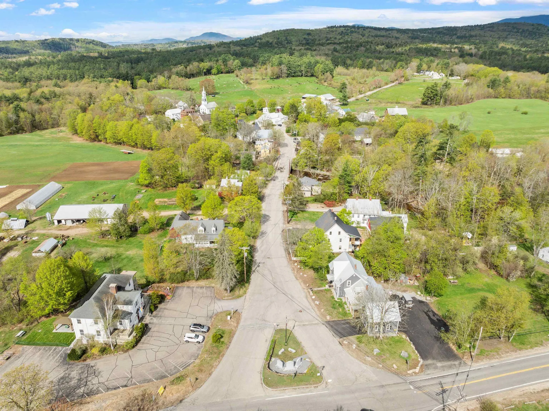 15 Cleveland Hill Road Tamworth NH 03886