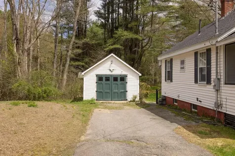100 Brackett Road Rye NH 03870