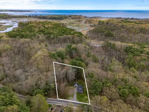 100 Brackett Road Rye NH 03870