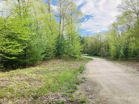 44 Labrador Lane Barrington NH 03825