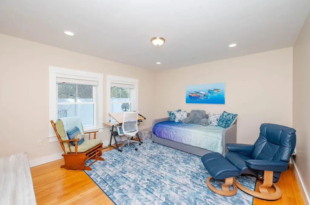 792 Sagamore Avenue Portsmouth NH 03801