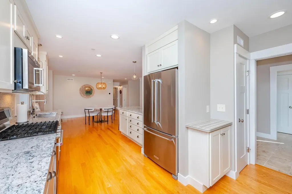 792 Sagamore Avenue Portsmouth NH 03801