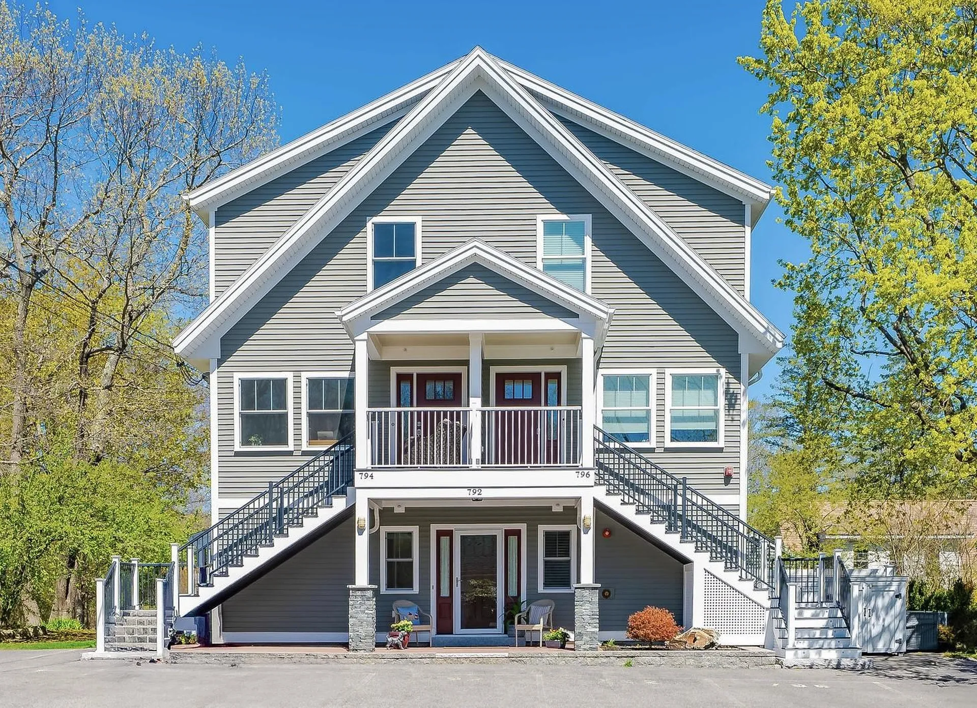 792 Sagamore Avenue Portsmouth NH 03801